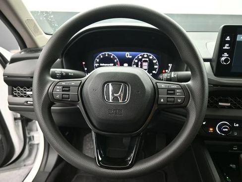New 2026 Honda Accord SE image 7