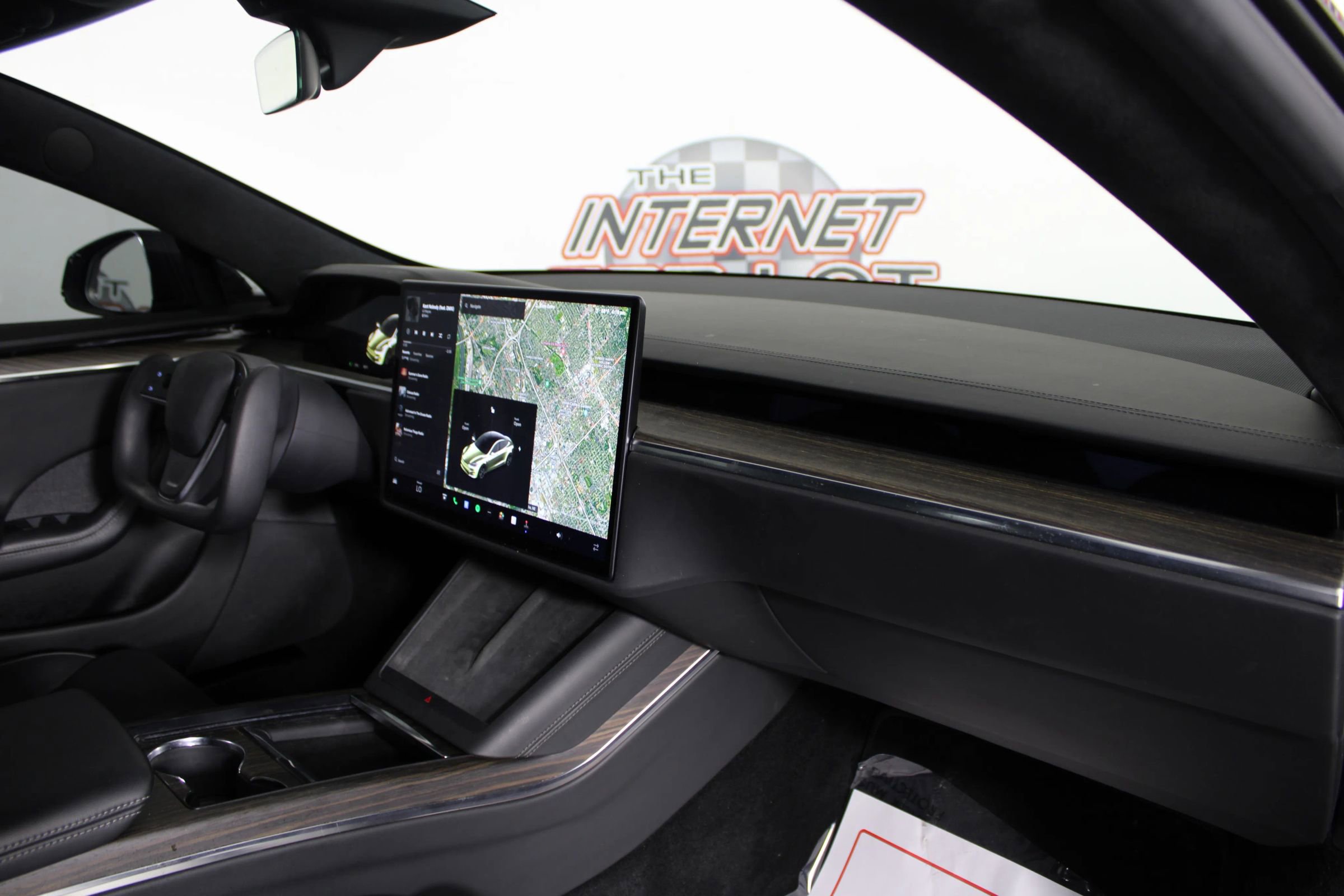 Used 2021 Tesla Model S Plaid AWD/4WD image 12