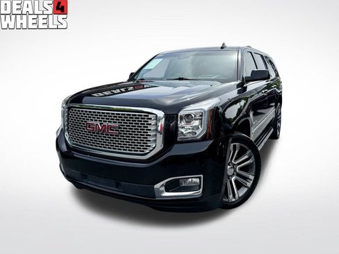 Used 2017 GMC Yukon XL Denali w/ Open Road Package AWD/4WD image 1