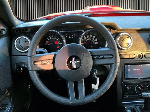 Used 2009 Ford Mustang GT image 5