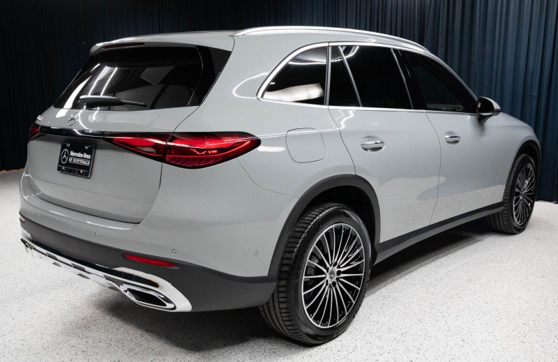 New 2027 Mercedes-Benz GLC 300 image 5