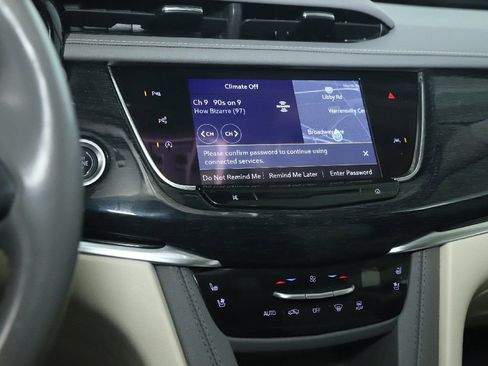 Used 2023 Cadillac XT6 Premium Luxury w/ Technology Package AWD/4WD image 26