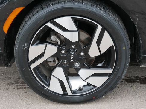 Certified 2023 Kia Soul GT-Line w/ GT-Line Technology Package FWD image 15