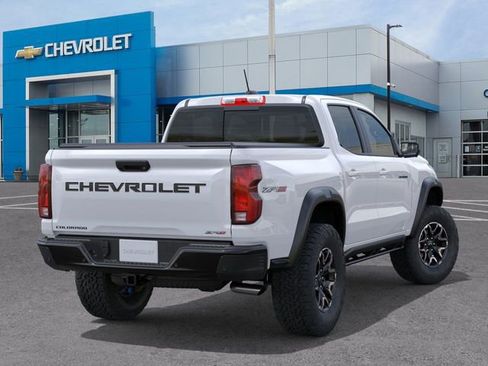 New 2026 Chevrolet Colorado ZR2 w/ Technology Package AWD/4WD image 4