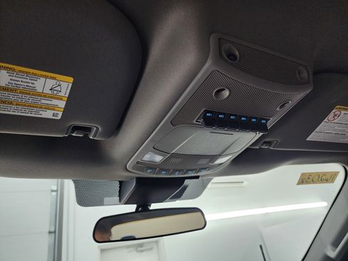 Used 2021 Ford F250 XLT w/ Tremor Off-Road Package image 12