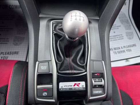 Used 2019 Honda Civic Type R image 24