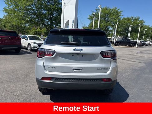 Used 2025 Jeep Compass Limited AWD/4WD image 6