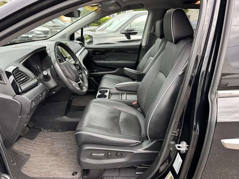 Used 2023 Honda Odyssey Elite image 12