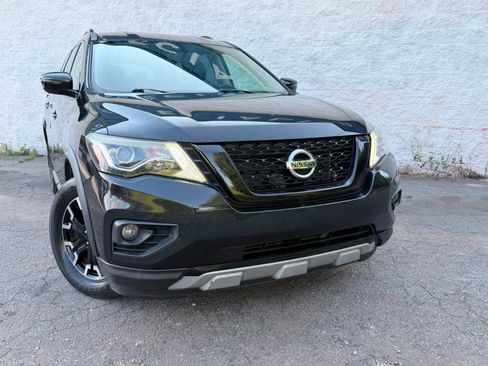 Used 2019 Nissan Pathfinder SV w/ Rock Creek Edition FWD image 5