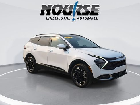Used 2024 Kia Sportage SX AWD/4WD image 2