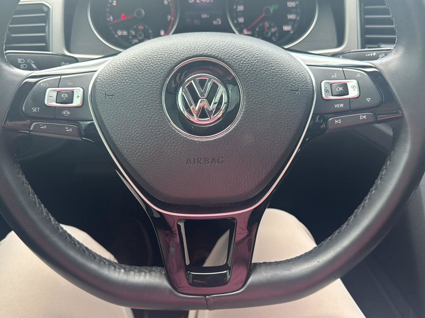 Used 2019 Volkswagen Atlas SEL AWD/4WD image 12