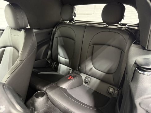 Used 2023 MINI Cooper S image 21