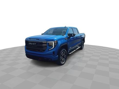 Certified 2023 GMC Sierra 1500 AT4 w/ AT4 Preferred Package image 5