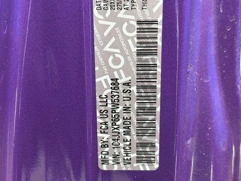 Used 2023 Jeep Wrangler Unlimited Sahara w/ Cold Weather Group image 16