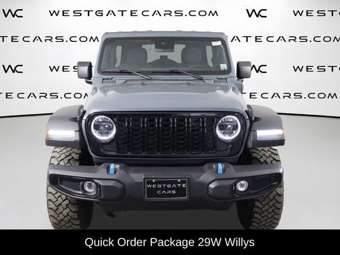 Used 2024 Jeep Wrangler Unlimited AWD/4WD image 2