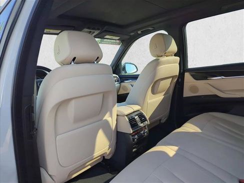 Used 2018 BMW X5 sDrive35i w/ Premium Package RWD image 17