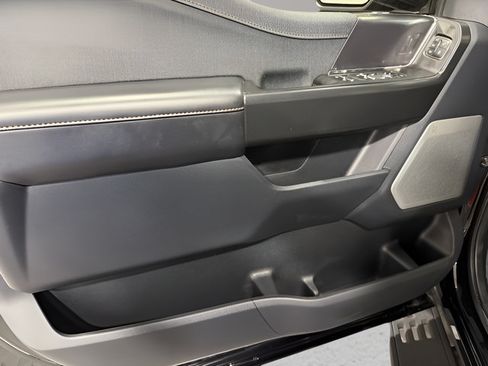 Used 2023 Ford F150 Raptor AWD/4WD image 9