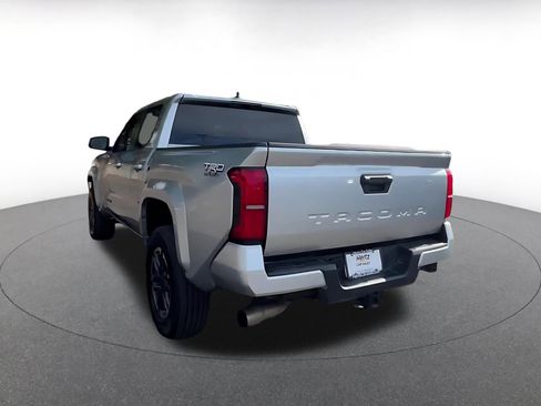 Used 2024 Toyota Tacoma TRD Sport image 11