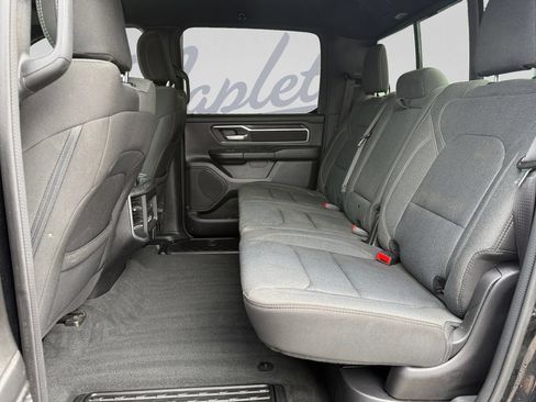 Used 2023 RAM 1500 Big Horn AWD/4WD image 30