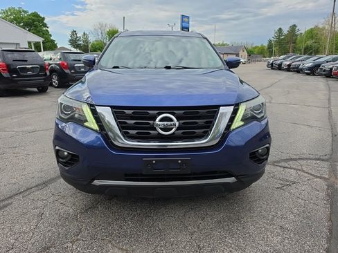 Used 2017 Nissan Pathfinder SV AWD/4WD image 2