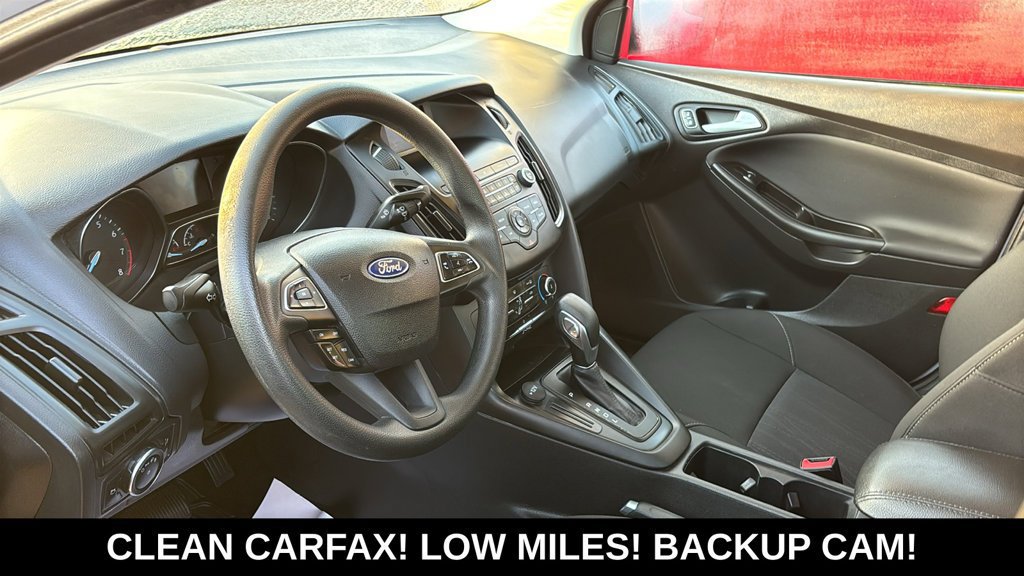 Used 2018 Ford Focus SE FWD image 21