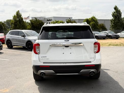 Used 2020 Ford Explorer Limited RWD image 12