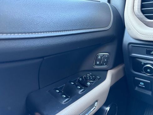 Used 2024 Ford Expedition Max Limited image 13