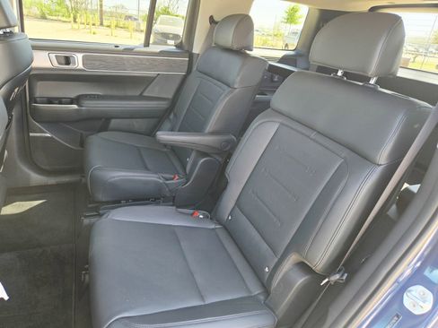 Used 2026 Hyundai Santa Fe Limited FWD image 19