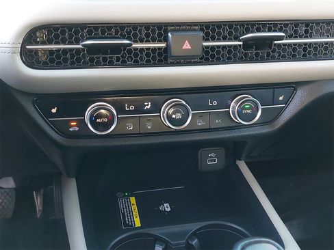 Used 2023 Honda HR-V EX-L image 24