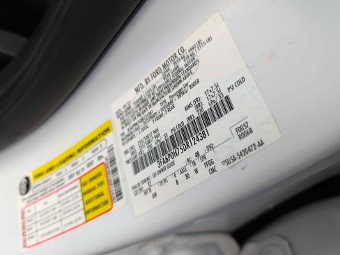 Used 2013 Ford Fusion SE FWD image 30