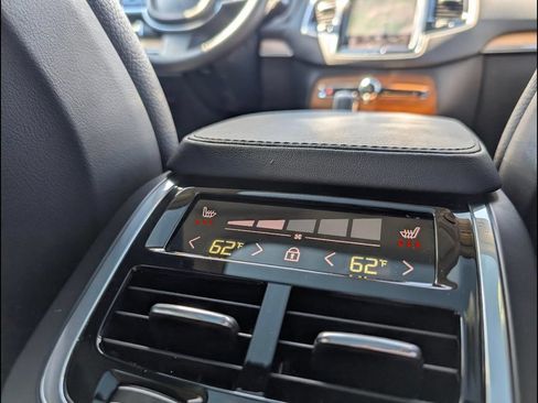 Certified 2024 Volvo XC90 B6 Plus w/ Protection Package AWD/4WD image 15