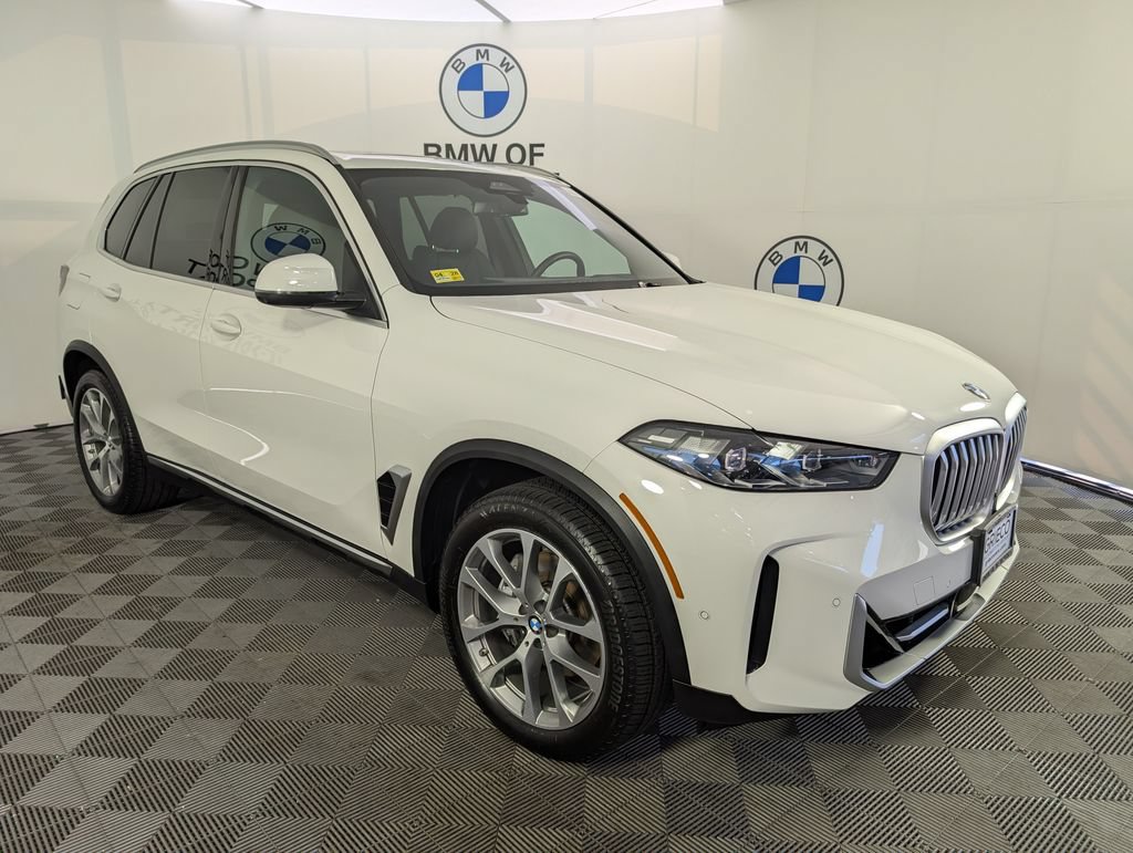 Used 2026 BMW X5 xDrive40i w/ Premium Package AWD/4WD image 1