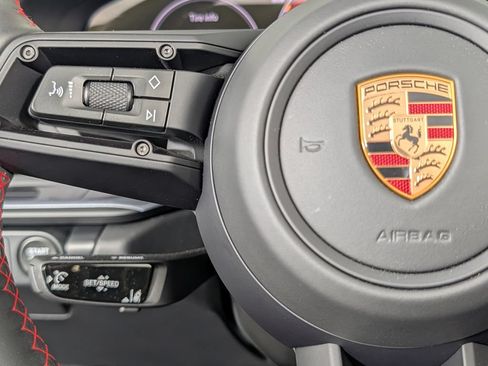 Certified 2026 Porsche 911 Carrera T RWD image 36
