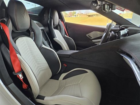 Used 2023 Chevrolet Corvette Stingray image 20