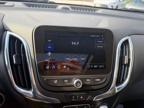 Used 2023 Chevrolet Equinox LT image 24