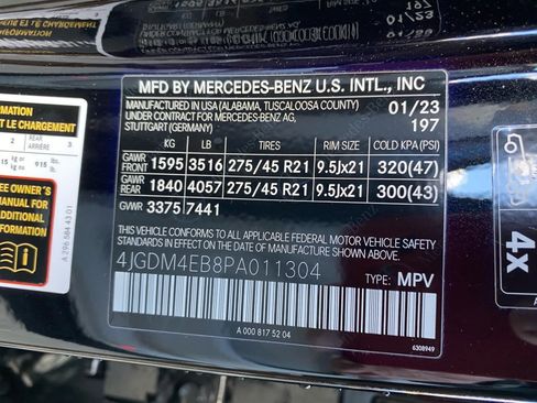 Used 2023 Mercedes-Benz EQS 580 4MATIC image 35