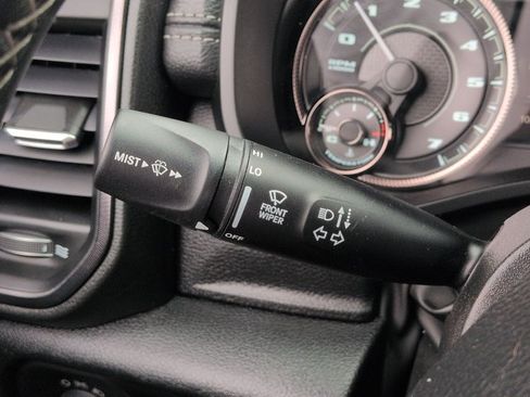 Used 2022 RAM 1500 Laramie AWD/4WD image 10