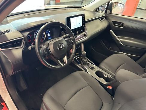 Certified 2022 Toyota Corolla Cross LE w/ Black Badges Package (TMS) AWD/4WD image 11