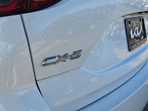 Used 2017 MAZDA CX-5 Touring w/ Preferred Equipment Package image 11