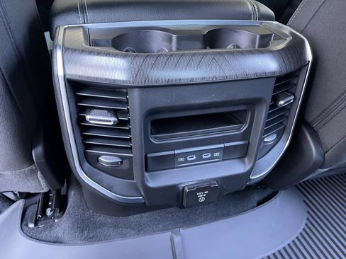 New 2026 RAM 1500 Big Horn AWD/4WD image 23