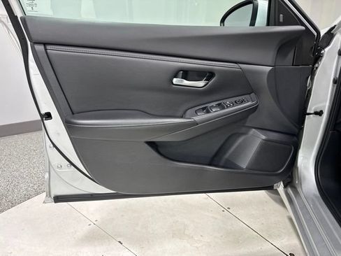Used 2022 Nissan Sentra S FWD image 8