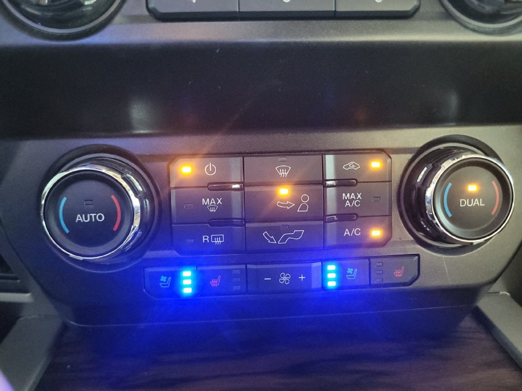 Used 2019 Ford F150 Lariat RWD image 17