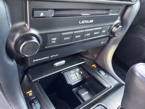 Used 2023 Lexus GX 460 w/ Black Line Special Edition AWD/4WD image 28