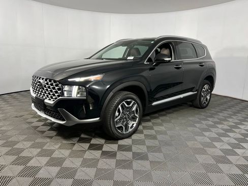 Used 2023 Hyundai Santa Fe SEL Convenience image 3