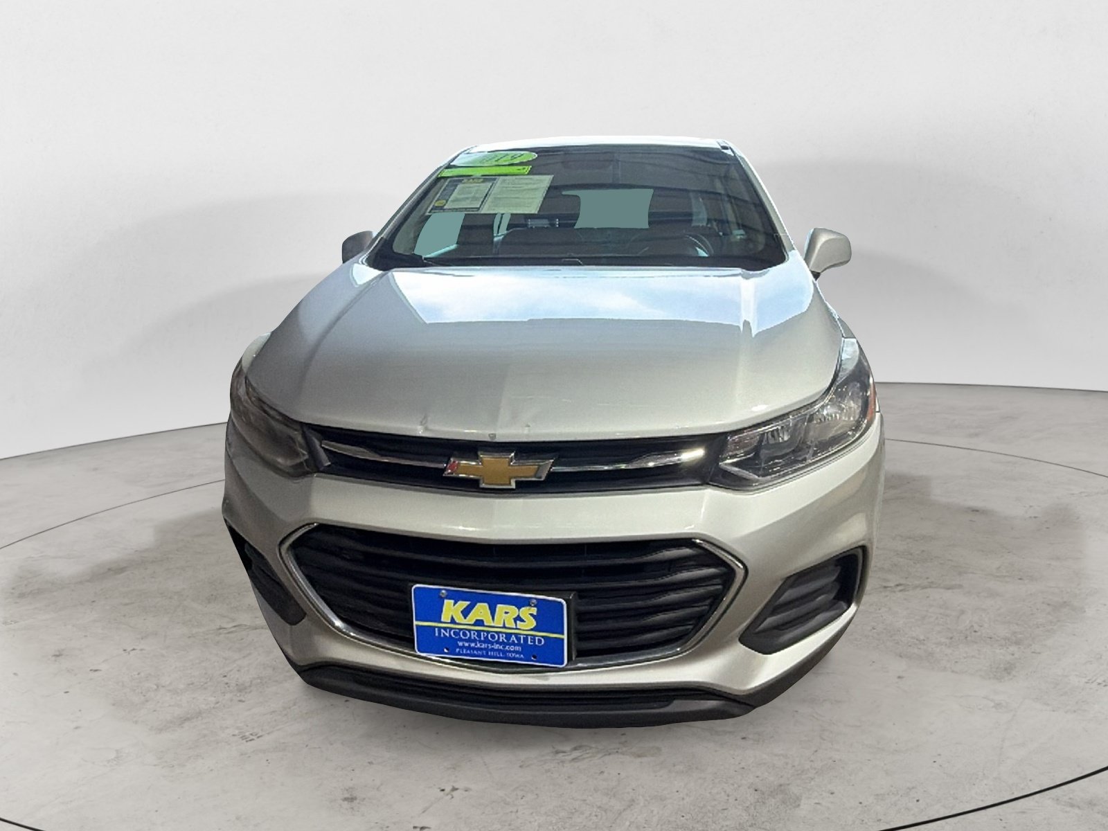 Used 2019 Chevrolet Trax LS AWD/4WD image 2