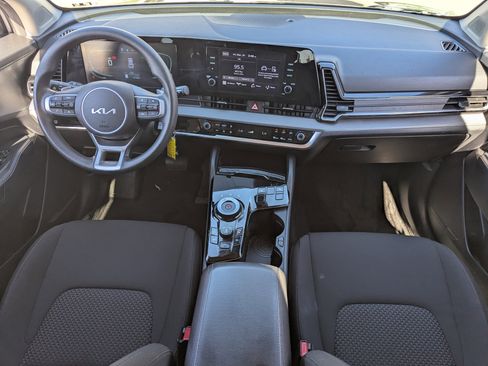 Certified 2023 Kia Sportage LX image 12
