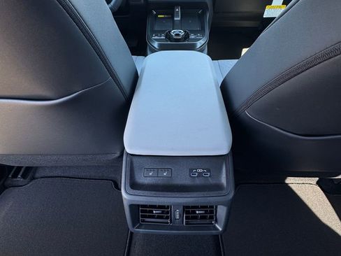 New 2026 Subaru Solterra Limited image 26