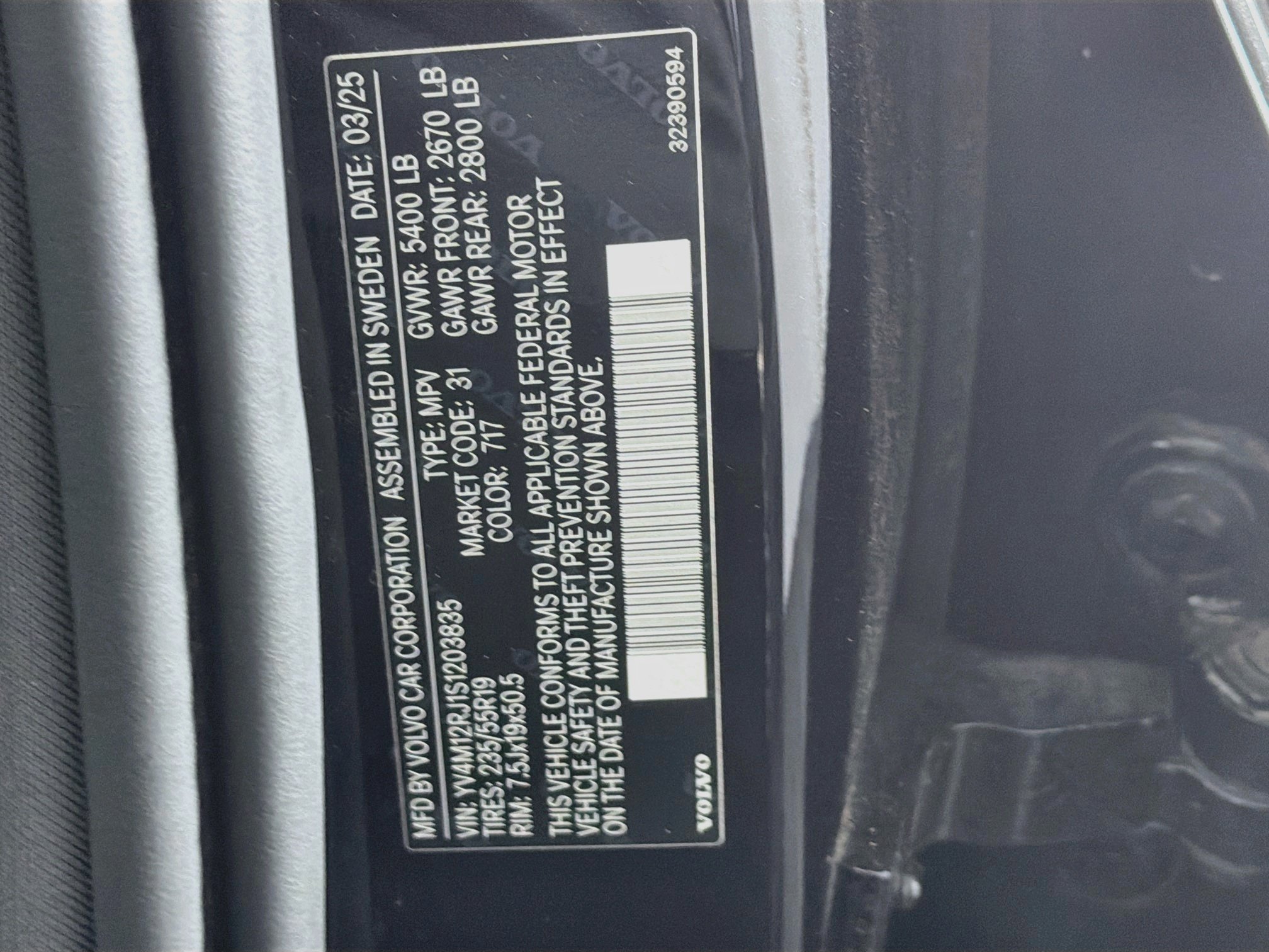 Used 2025 Volvo XC60 B5 Core AWD/4WD image 12