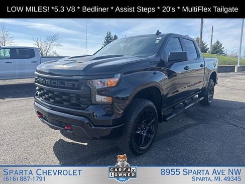 Used 2024 Chevrolet Silverado 1500 Custom Trail Boss w/ LPO, Dark Essentials Package image 7