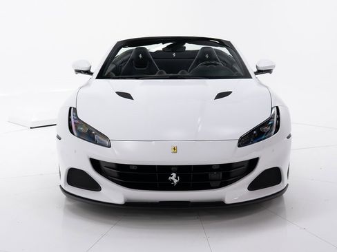 Used 2022 Ferrari Portofino M image 8